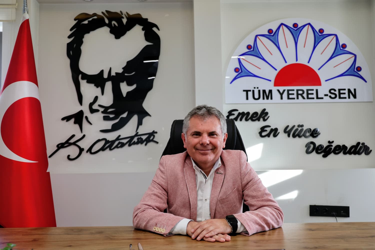 Nail ÇETİN